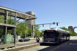 bus-660x438