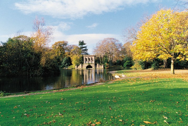 birkenhead-park-718x483